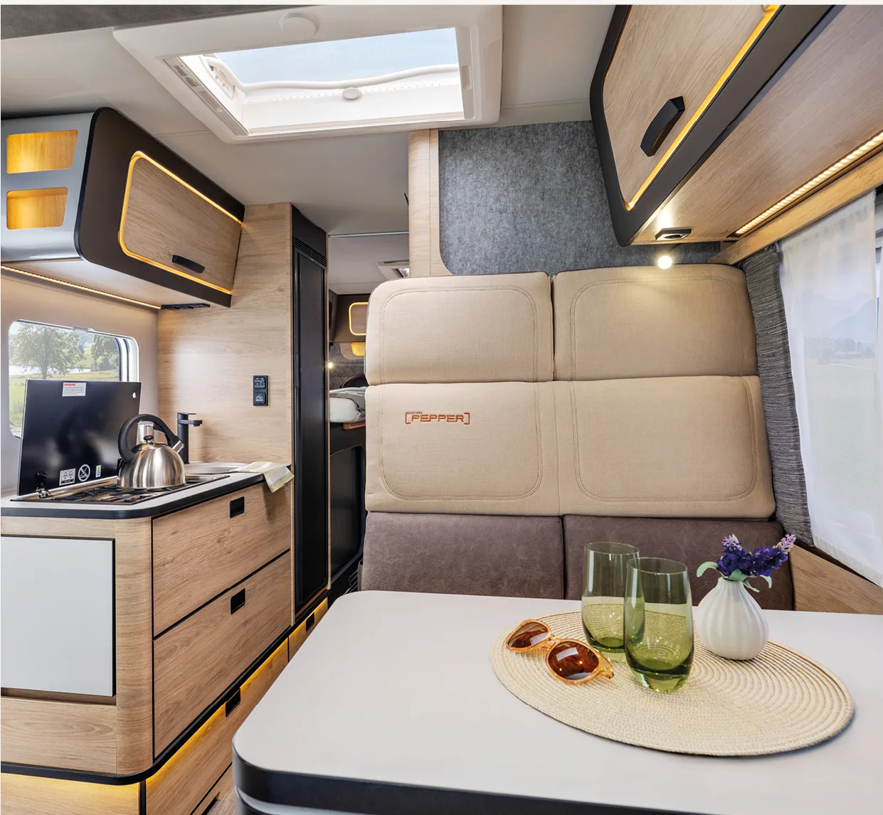 Interieur van de Weinsberg CaraCompact EDITION [PEPPER]