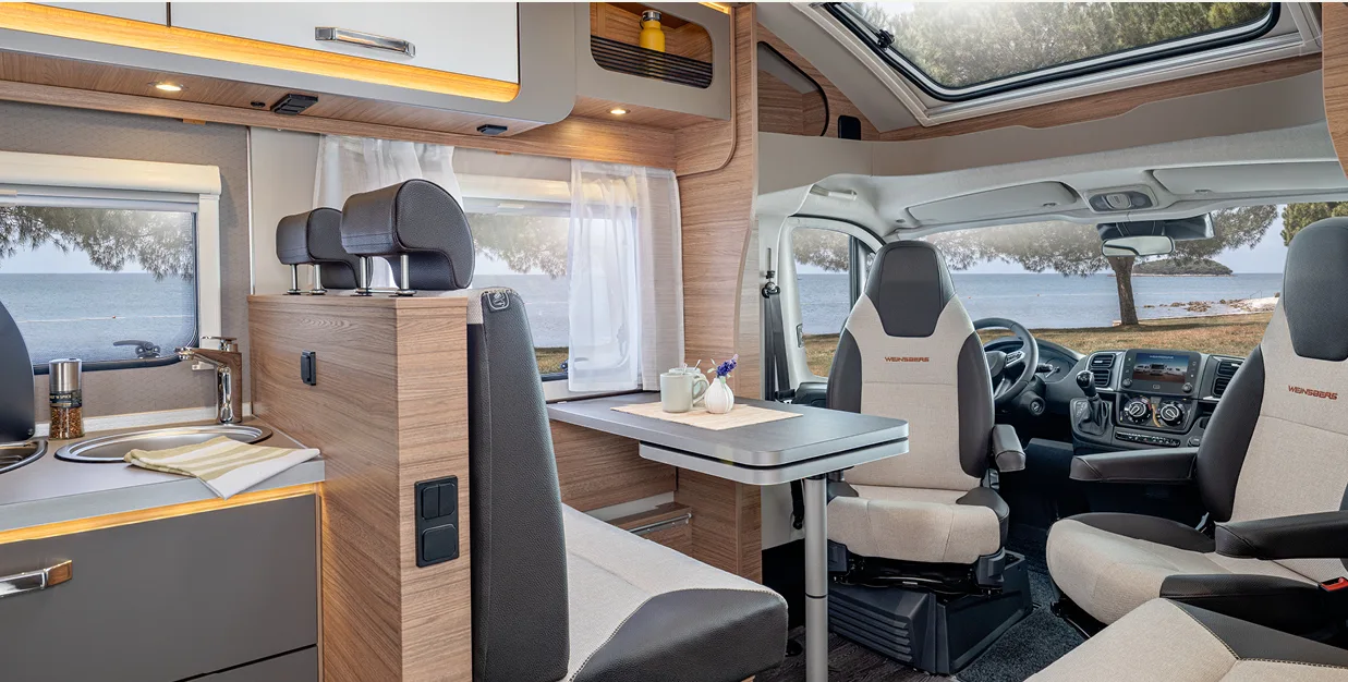 Interieur van de Weinsberg CaraSuite EDITION [SPICY]